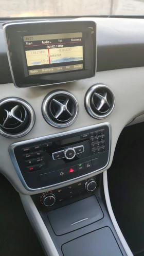 Mercedes-Benz A 200 2.0, снимка 10