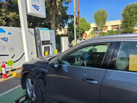 Audi E-Tron 50 - 20400 € / 39898.93 лв. - 62236640 16