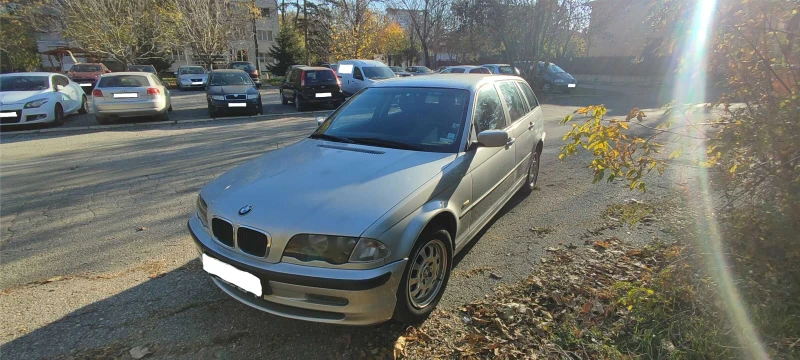 BMW 320 комби, снимка 1 - Автомобили и джипове - 47867801