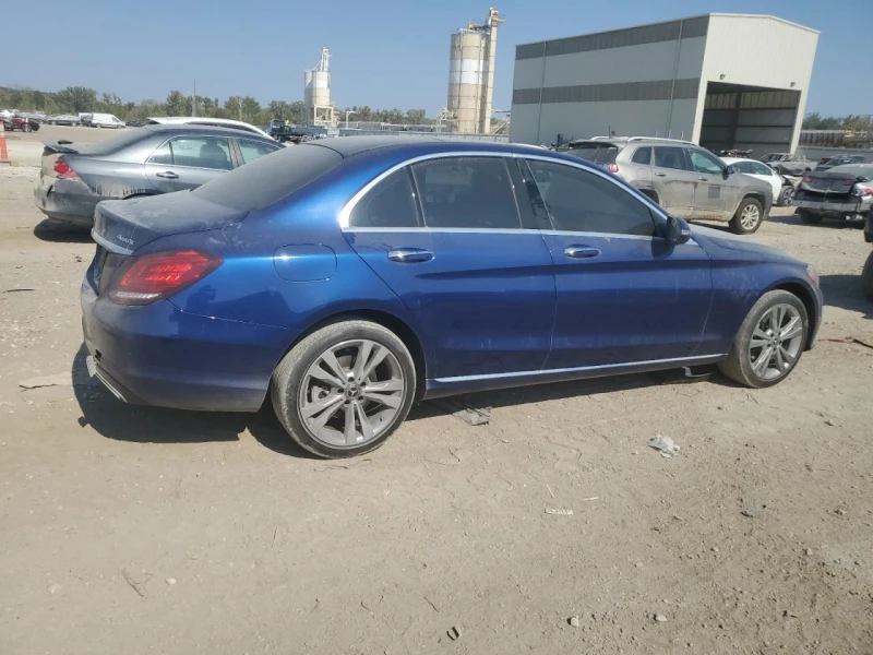 Mercedes-Benz C 300 4MATIC * Крайна цена след всички такси* , снимка 4 - Автомобили и джипове - 48804290