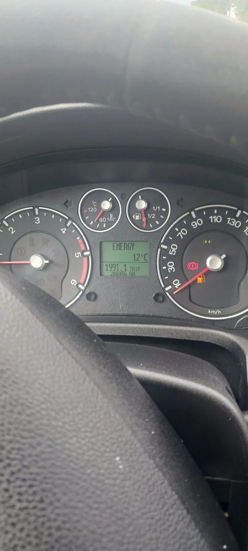 Ford Fiesta 1400TDCI, снимка 10 - Автомобили и джипове - 51942759