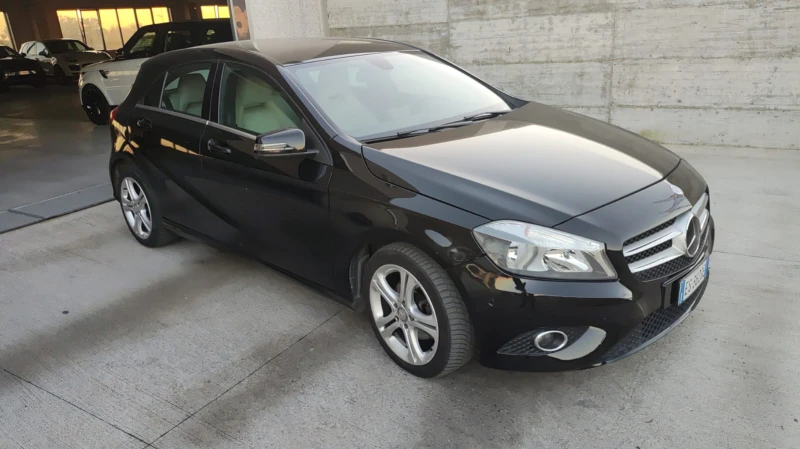 Mercedes-Benz A 200 2.0, снимка 5 - Автомобили и джипове - 52754990