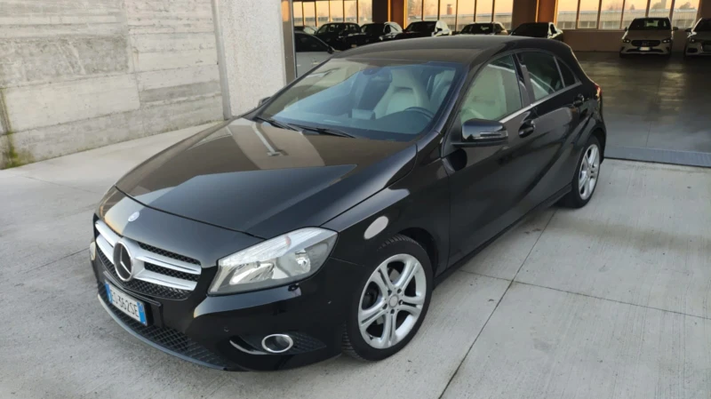 Mercedes-Benz A 200 2.0, снимка 2 - Автомобили и джипове - 52754990