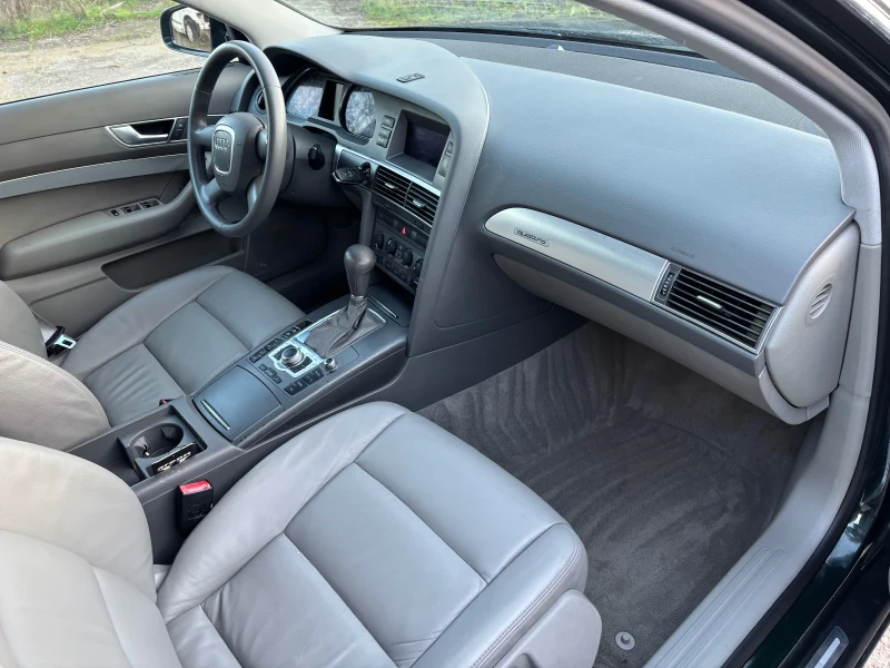 Audi A6 3.0TDI/Quattro/Автомат/Кожа/Подгрев, снимка 9 - Автомобили и джипове - 52792844