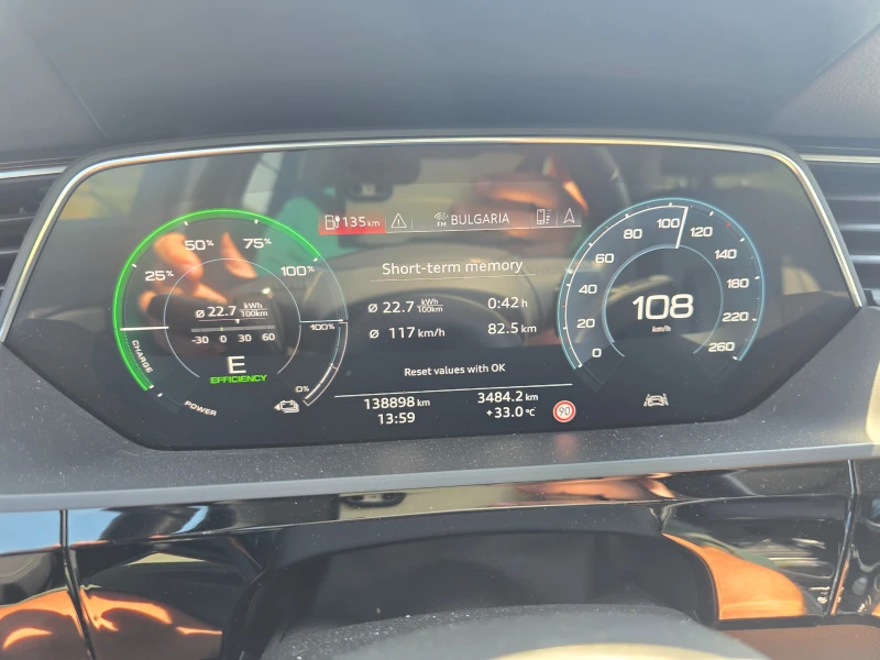 Audi E-Tron 50, снимка 15 - Автомобили и джипове - 53074777