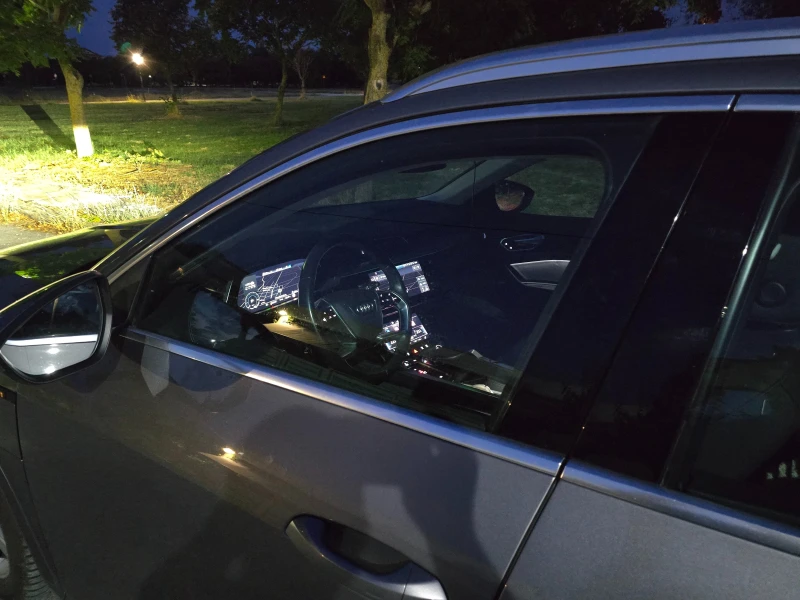 Audi E-Tron 50, снимка 10 - Автомобили и джипове - 53074777