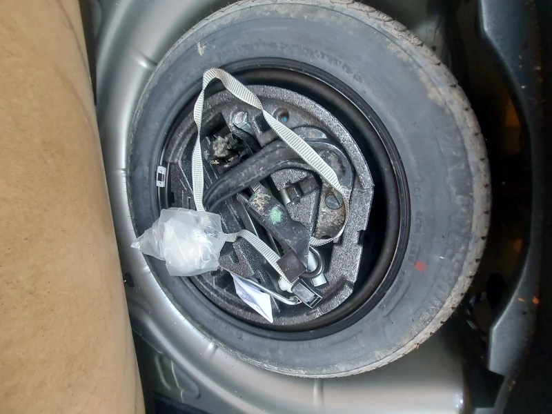 Skoda Octavia 2.0tdi/Scout/4x4, снимка 8 - Автомобили и джипове - 53094128