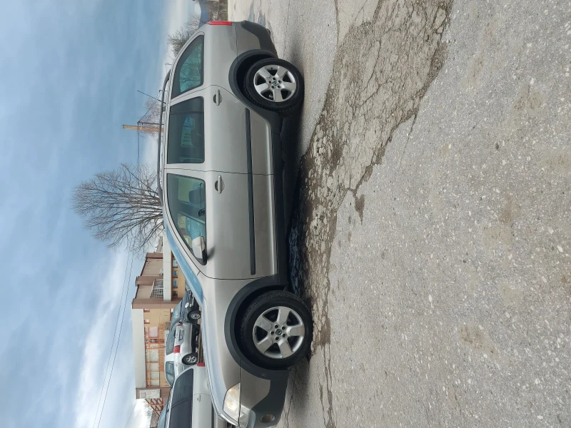 Skoda Octavia 2.0tdi/Scout/4x4, снимка 2 - Автомобили и джипове - 53094128
