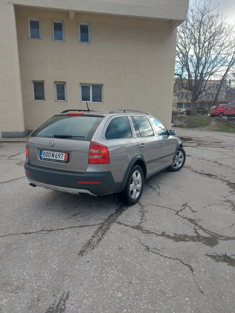 Skoda Octavia 2.0tdi/Scout/4x4, снимка 4 - Автомобили и джипове - 53094128