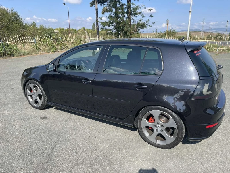 VW Golf 2.0GTI, снимка 2 - Автомобили и джипове - 53105401