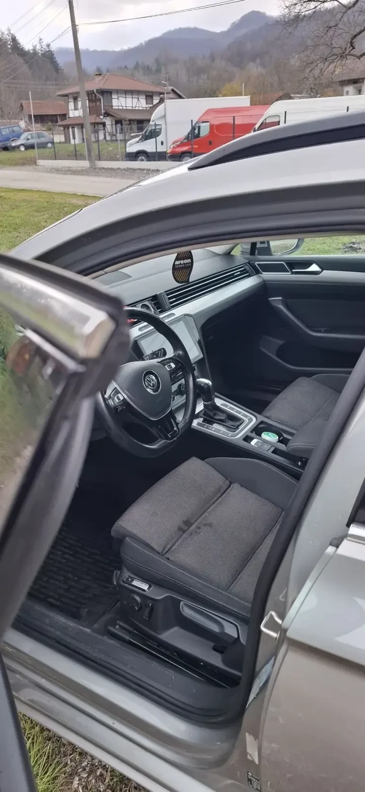 VW Passat, снимка 9 - Автомобили и джипове - 53936718