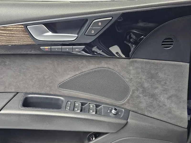 Audi A8 3.0 TDI Quattro, снимка 15 - Автомобили и джипове - 54564829