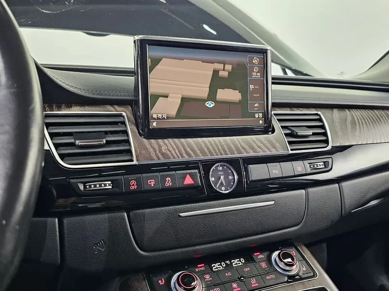 Audi A8 3.0 TDI Quattro, снимка 17 - Автомобили и джипове - 54564829