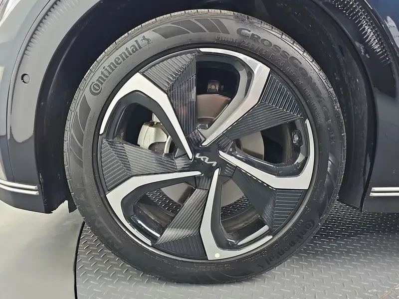Kia EV6 Long Range 4Wd Earth, снимка 5 - Автомобили и джипове - 56682707