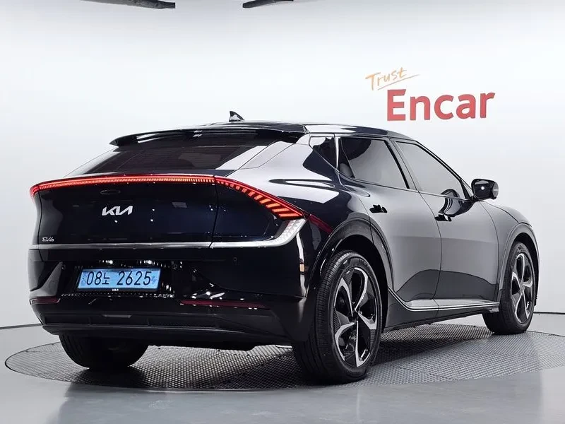 Kia EV6 Long Range 4Wd Earth, снимка 2 - Автомобили и джипове - 56682707