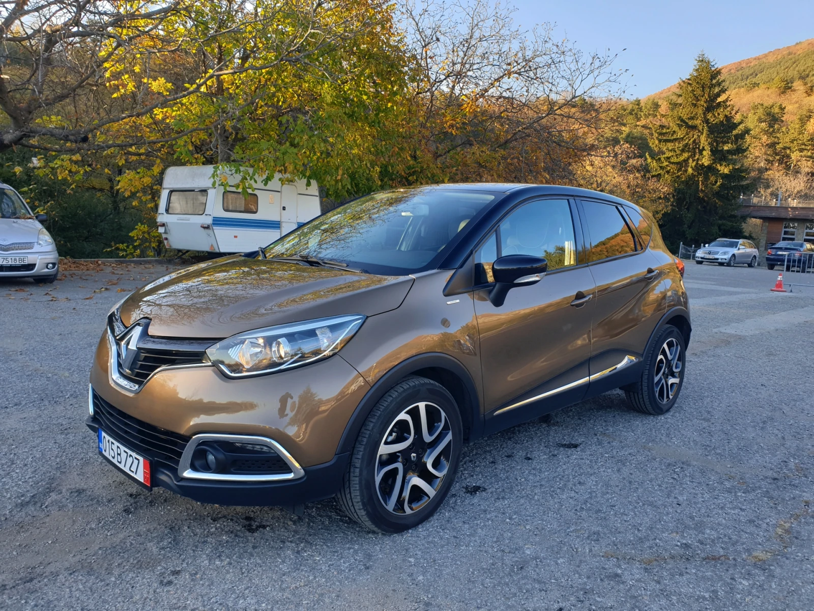 Renault Captur 1.2TCe АВТОМАТ/КОЖА/НАВИ/КАМЕРА EURO 6 - изображение 3