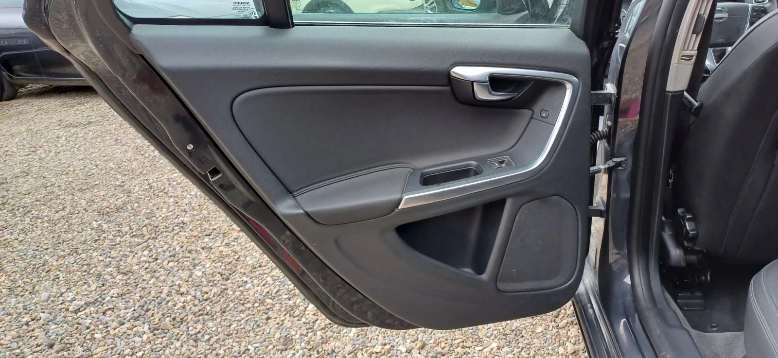 Volvo V60  | Mobile.bg   17