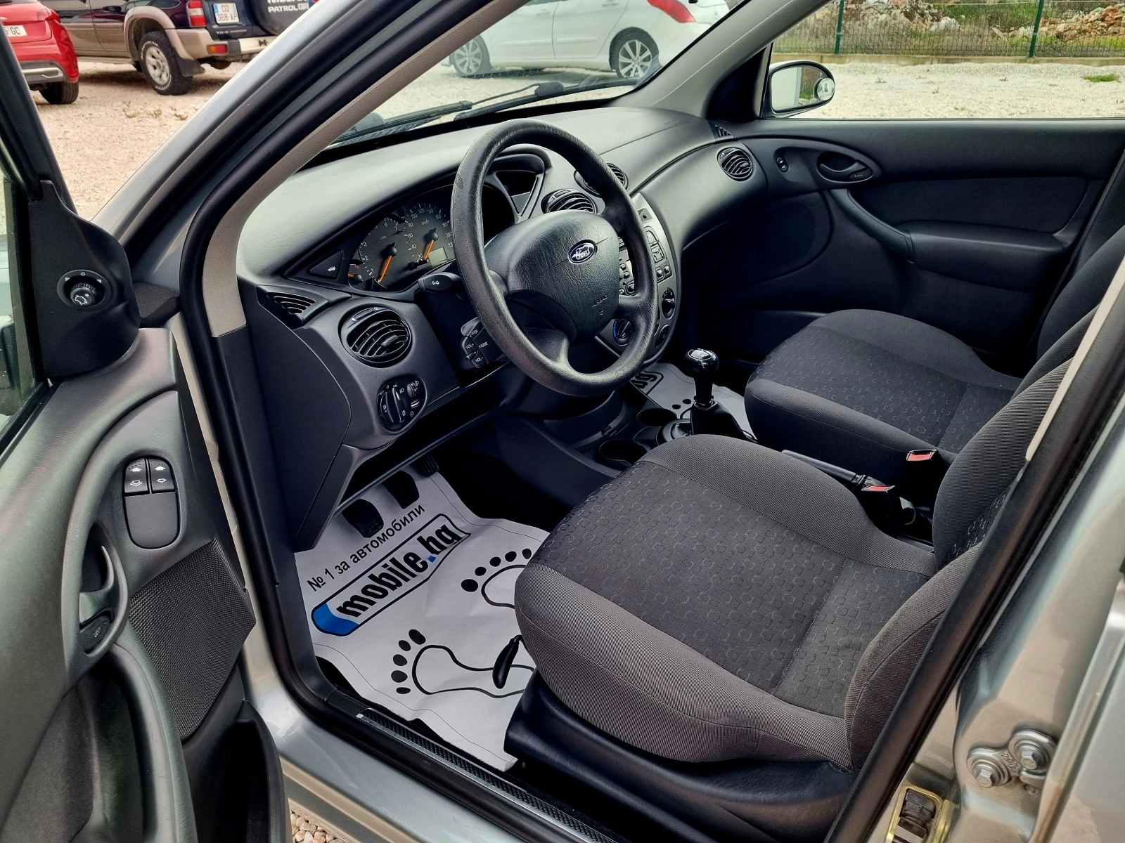 Ford Focus 1.6i 101ks.Klimatik - изображение 8