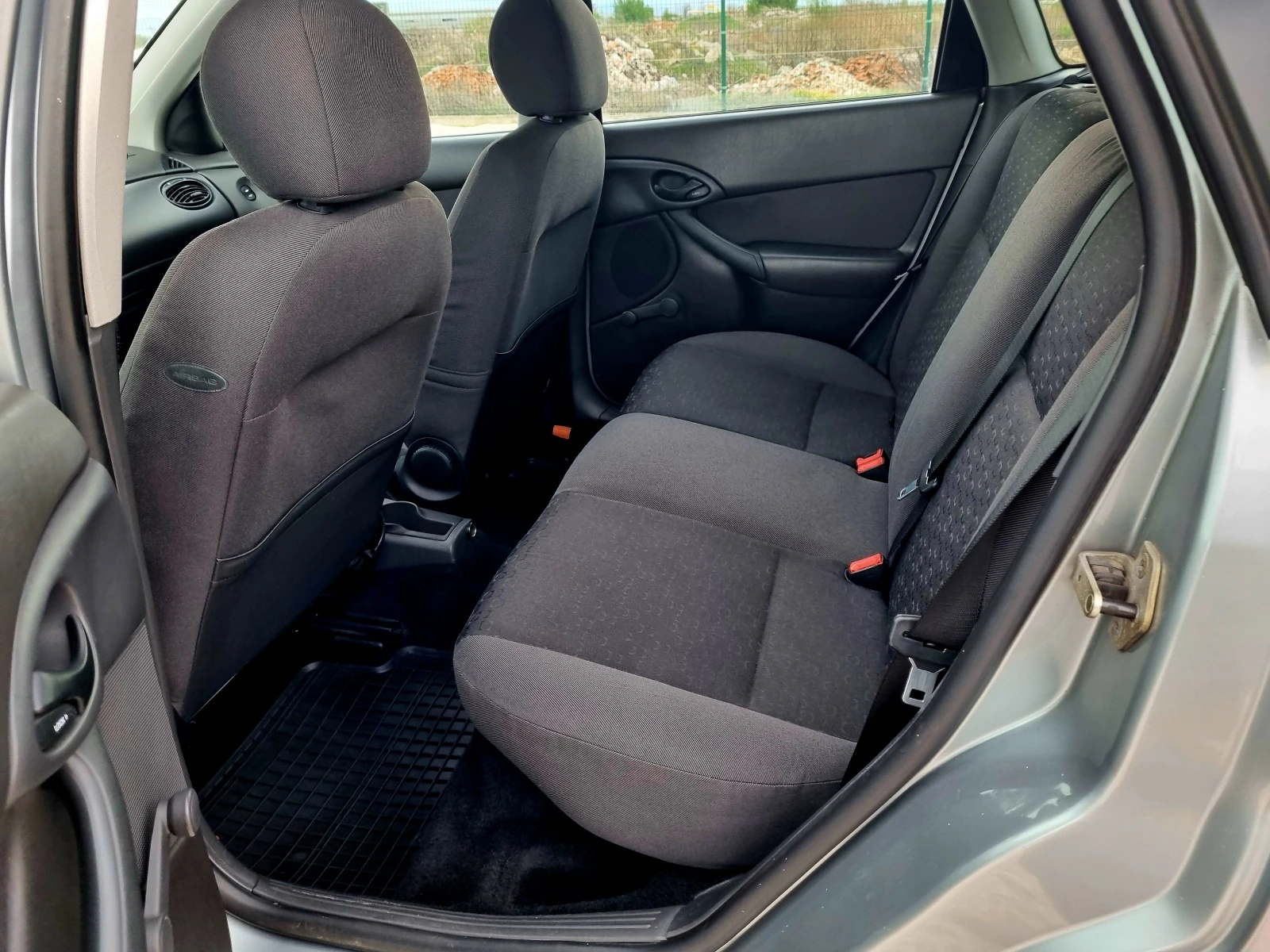 Ford Focus 1.6i 101ks.Klimatik | Mobile.bg   12