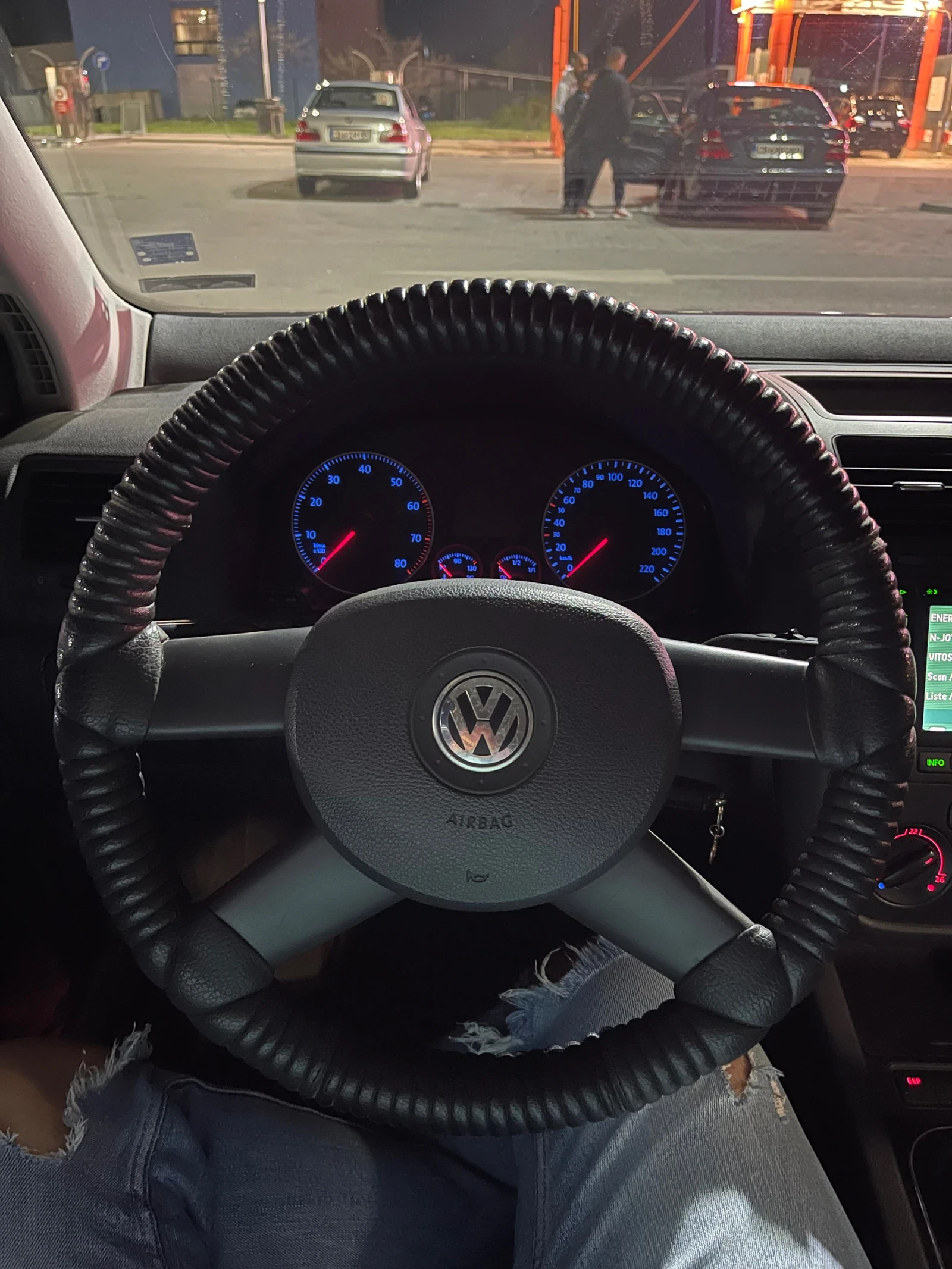 VW Golf  - изображение 10