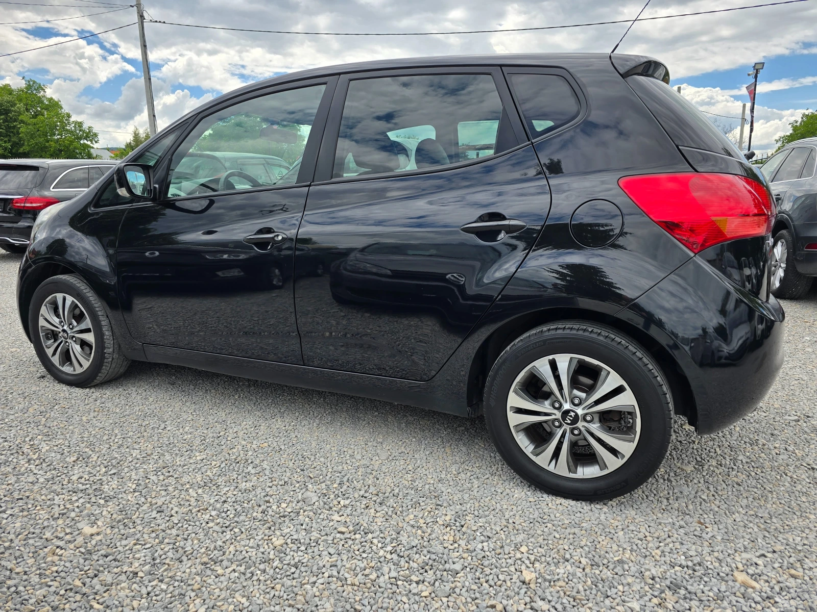 Kia Venga 1.4GRDI-FACE-ЕВРО 6В-НАВИГАЦИЯ-КАМЕРА - изображение 3