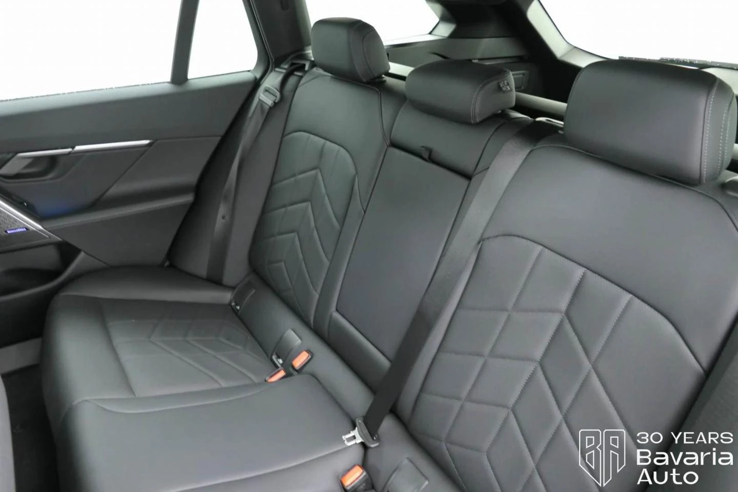 BMW 520 i Touring M Sport Paket Steptronic - изображение 8