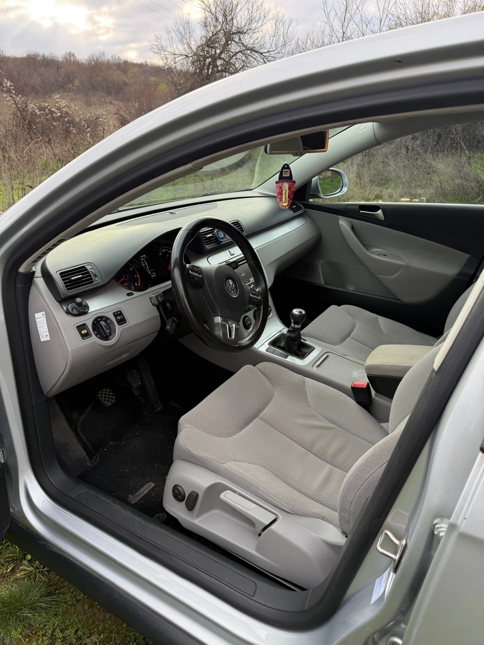 VW Passat 1, 8tsi - изображение 6