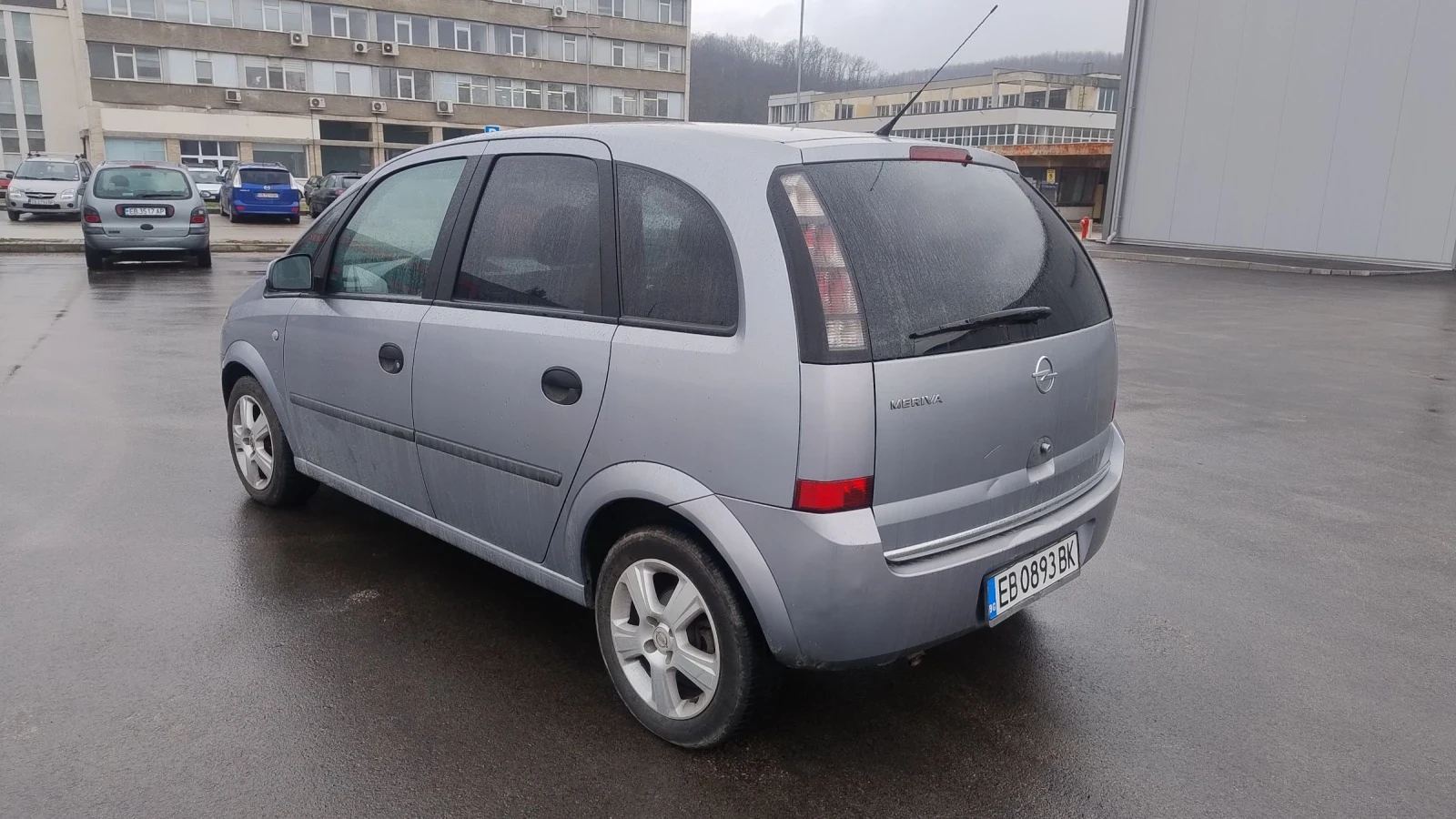 Opel Meriva 1.4 90кс КЛИМА - изображение 4