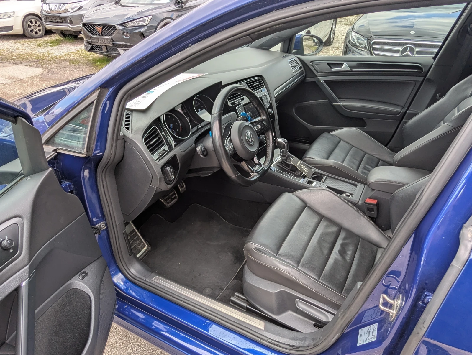 VW Golf 2.0 TSI R line - изображение 7