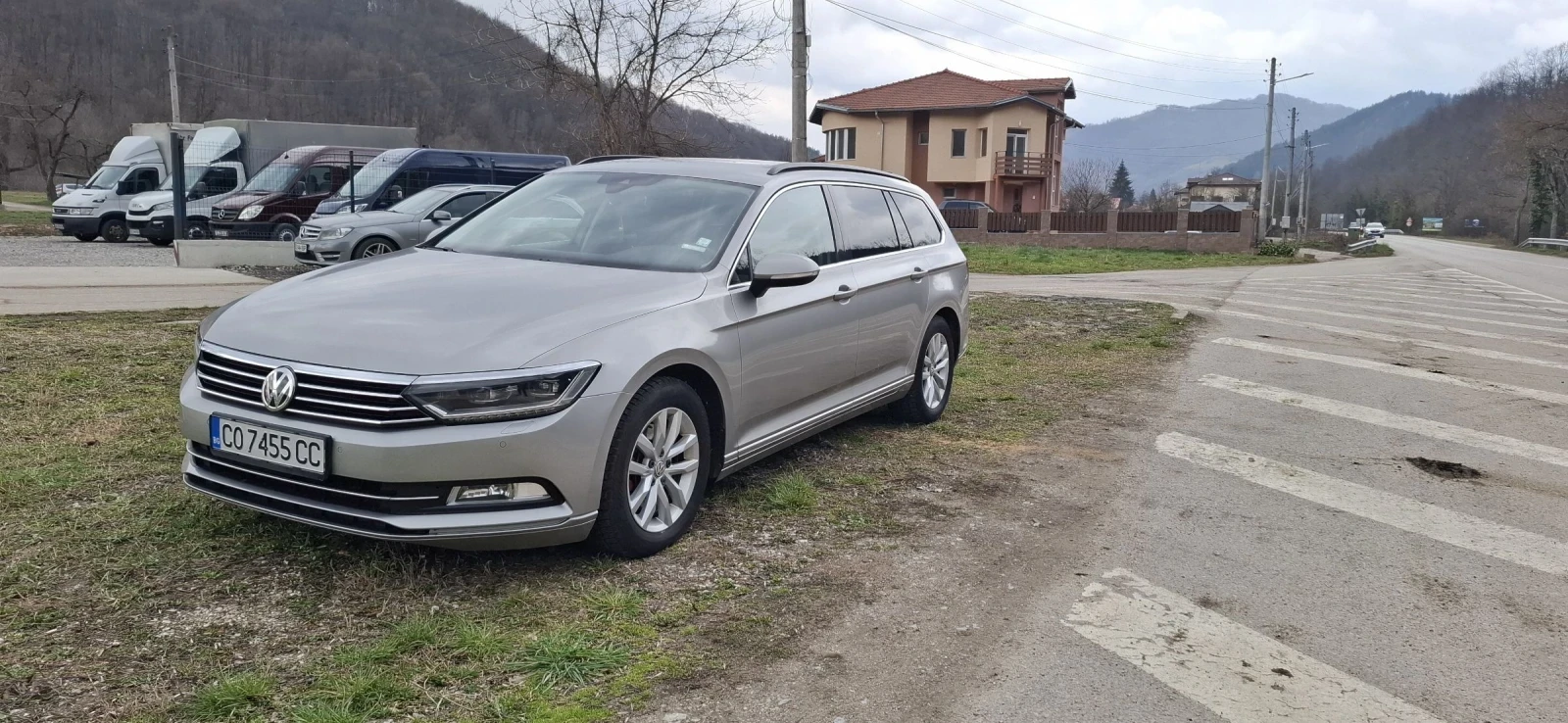 VW Passat, снимка 3 - Автомобили и джипове - 53936718