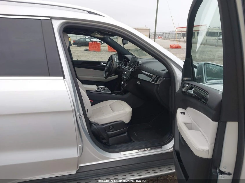 Mercedes-Benz GLS 450 3.0L V-6 DI, DOHC, VVT, TURBO, 362HP All Wheel | Mobile.bg � ����������� 5