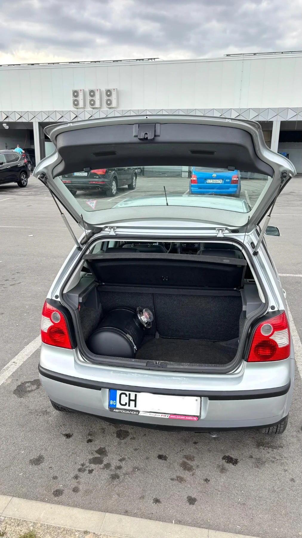 VW Polo, снимка 7 - Автомобили и джипове - 54315497