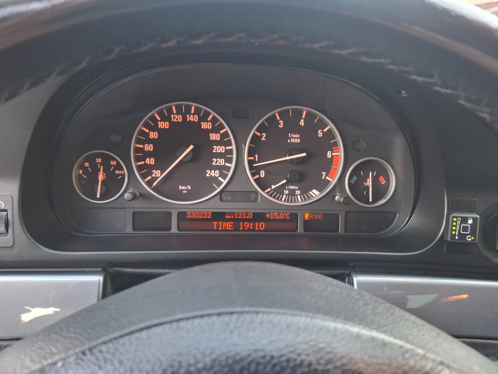 BMW 535, снимка 10 - Автомобили и джипове - 54488620