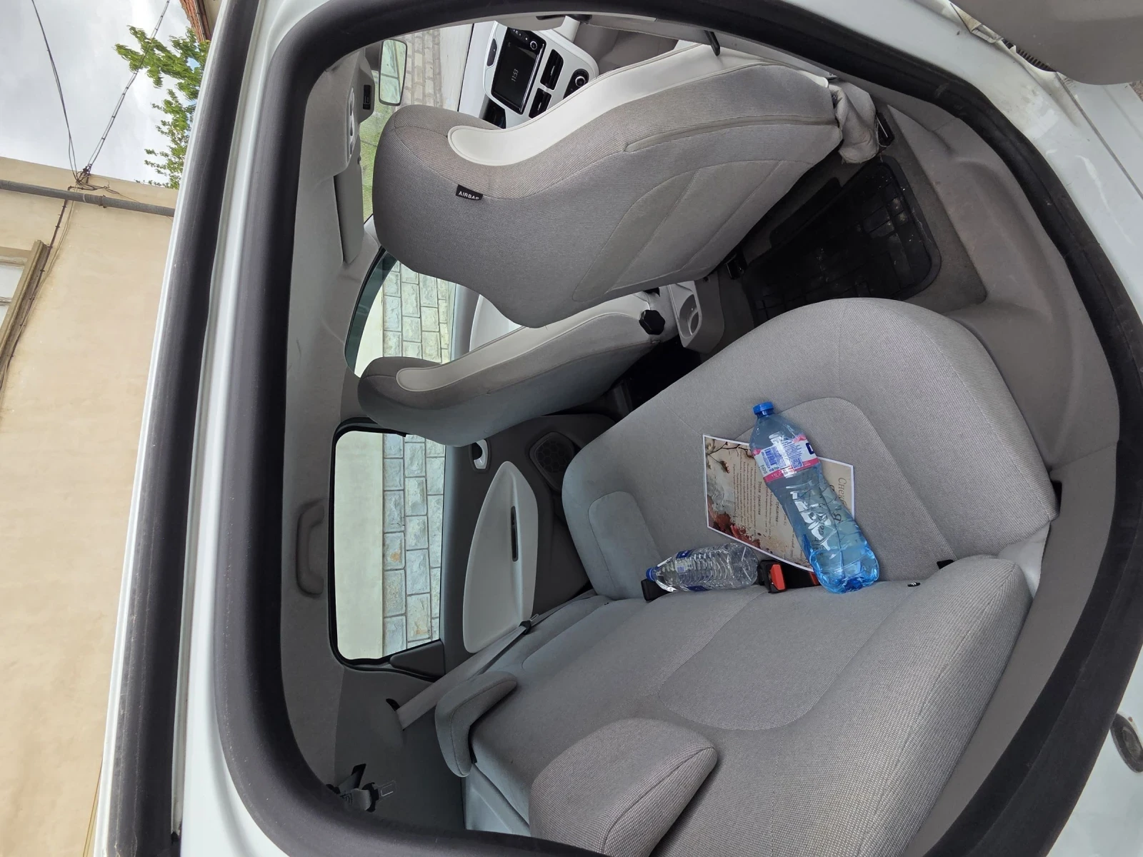 Renault Zoe лек, снимка 4 - Автомобили и джипове - 54654389