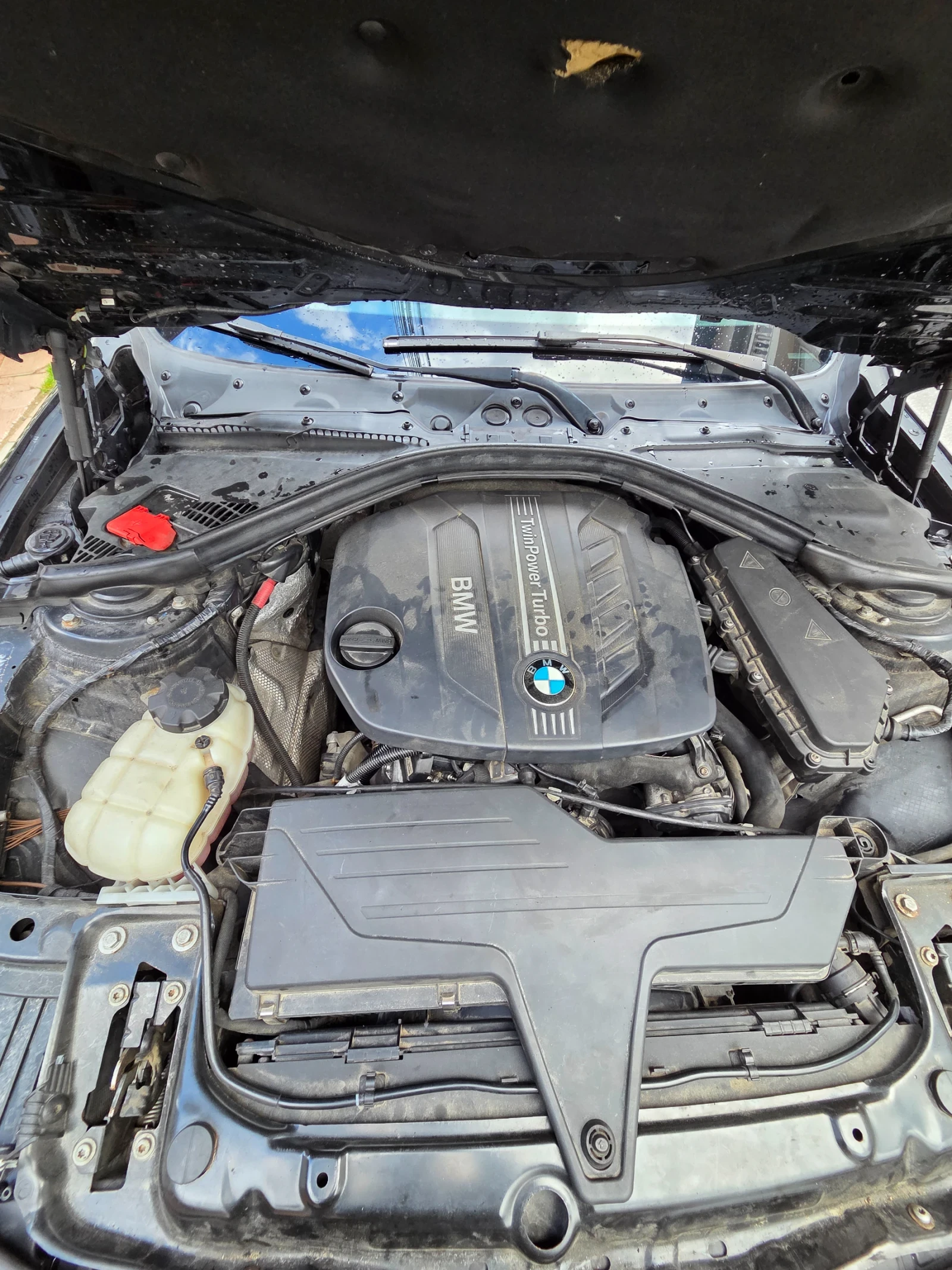 BMW 320, снимка 13 - Автомобили и джипове - 54783060