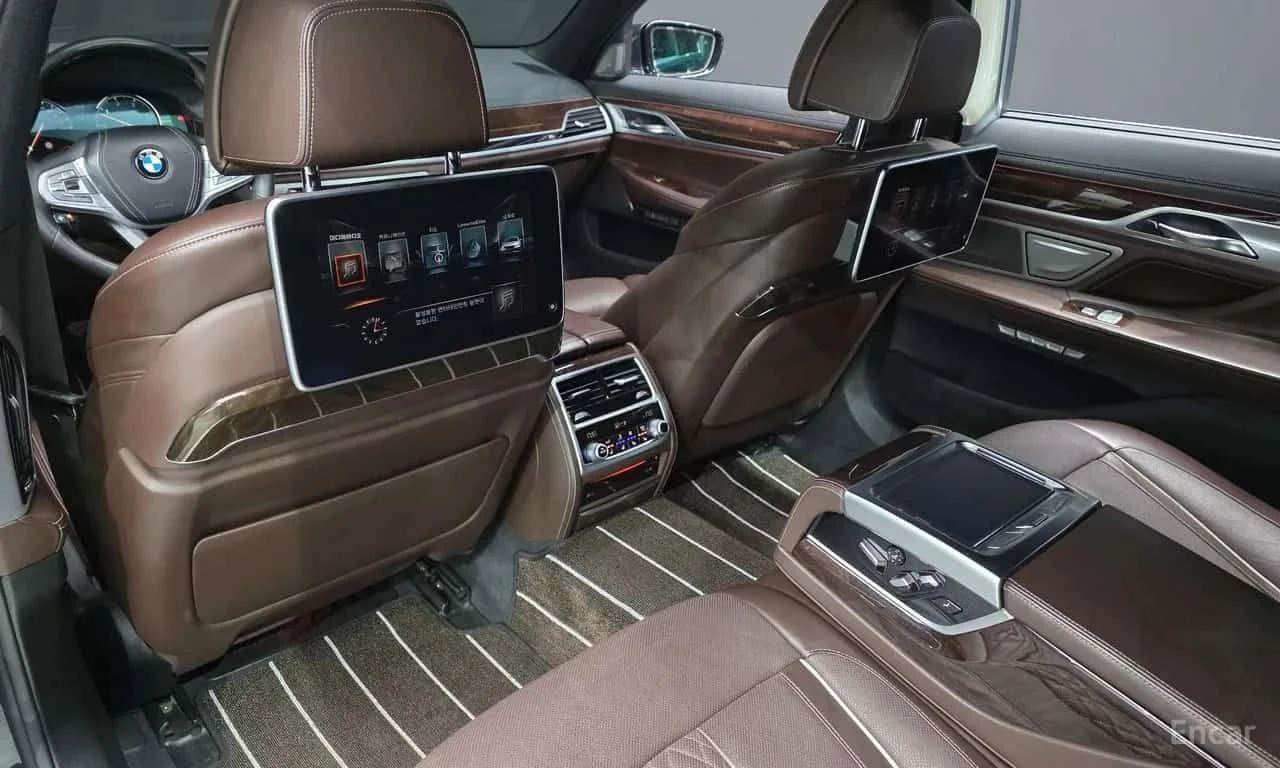 BMW 730 * 730Ld xDrive * CARFAX * ЦЕНА ДО БГ, снимка 12 - Автомобили и джипове - 55508527