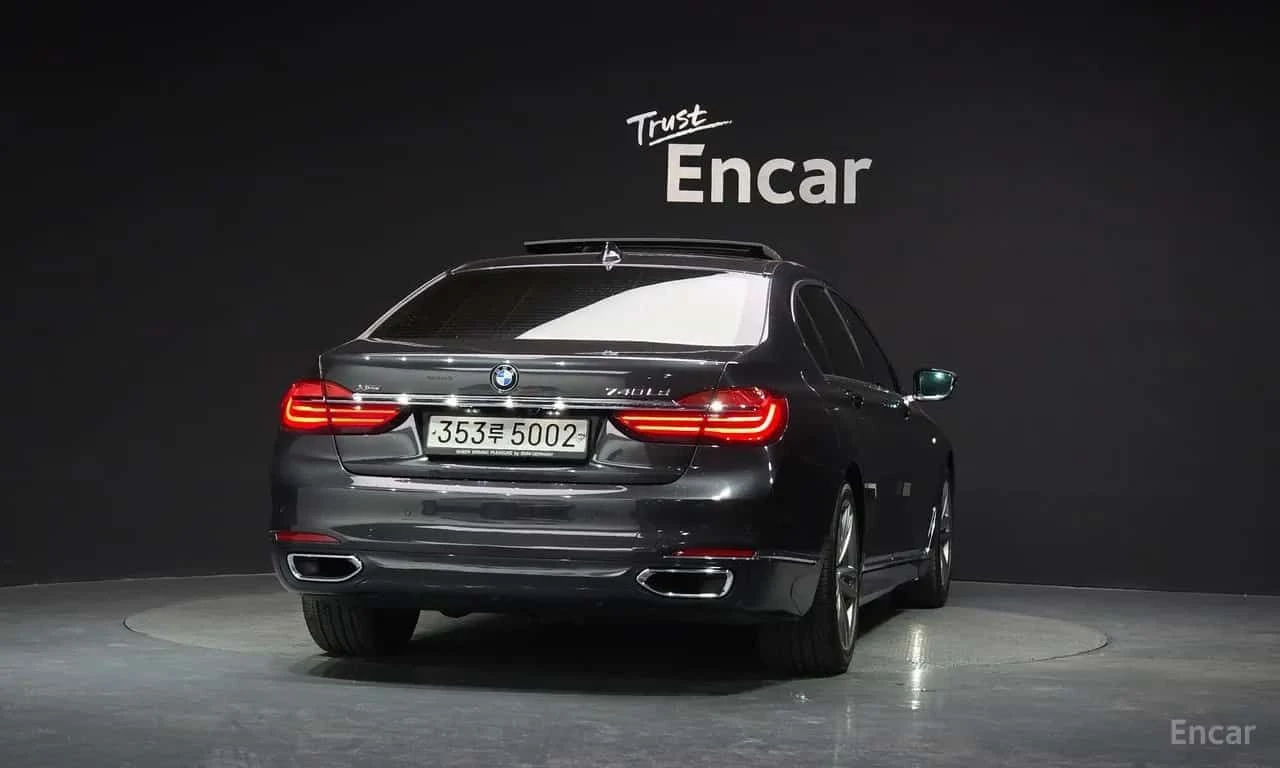 BMW 730 * 730Ld xDrive * CARFAX * ЦЕНА ДО БГ, снимка 4 - Автомобили и джипове - 55508527