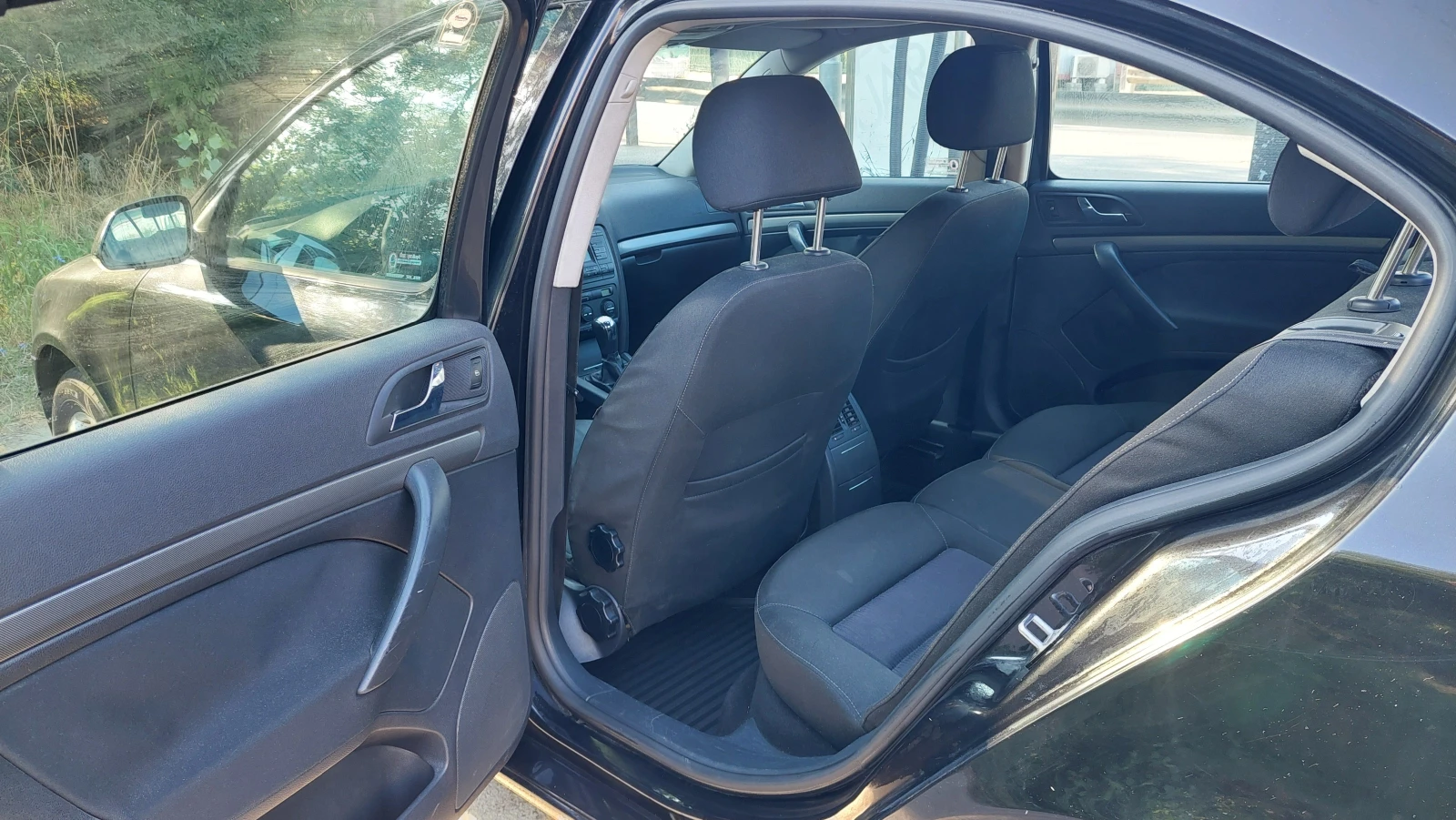 Skoda Octavia 1.9 TDI, снимка 12 - Автомобили и джипове - 55752027