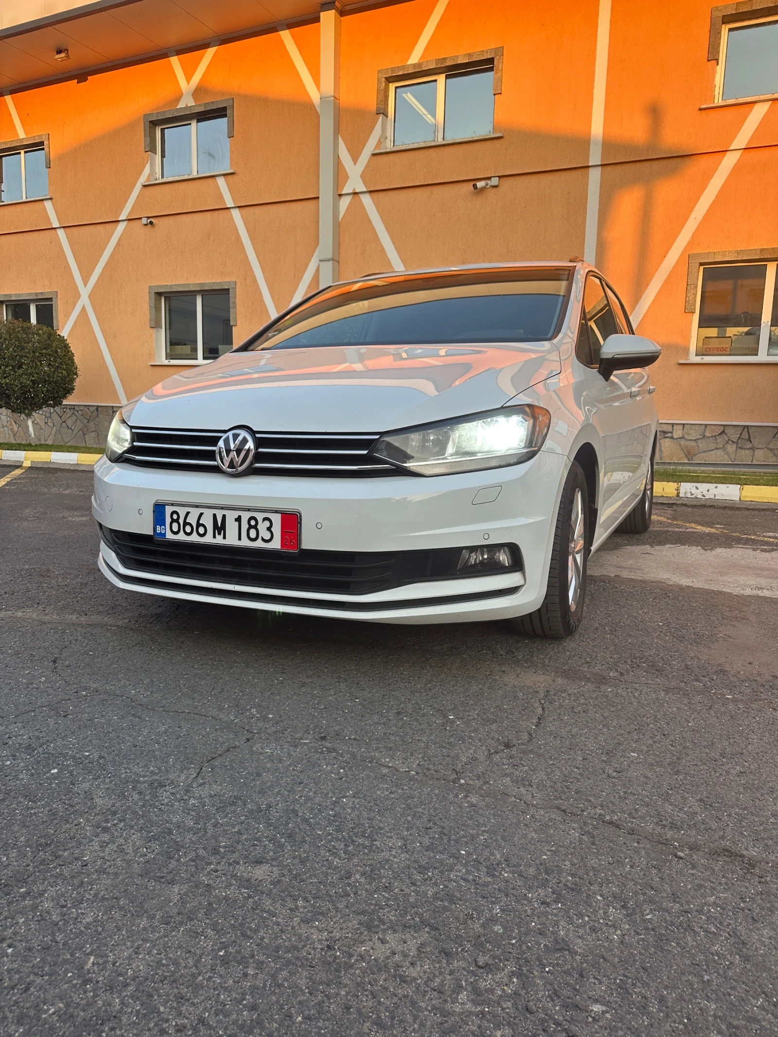 VW Touran 1.6TDI | Mobile.bg � ����������� 2
