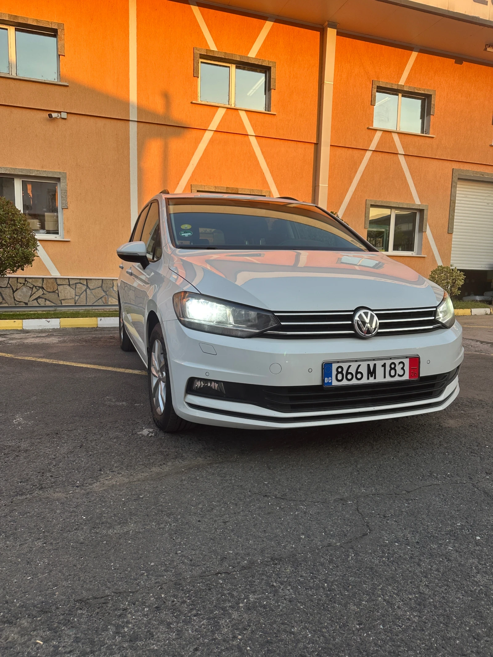 VW Touran 1.6TDI | Mobile.bg � ����������� 4