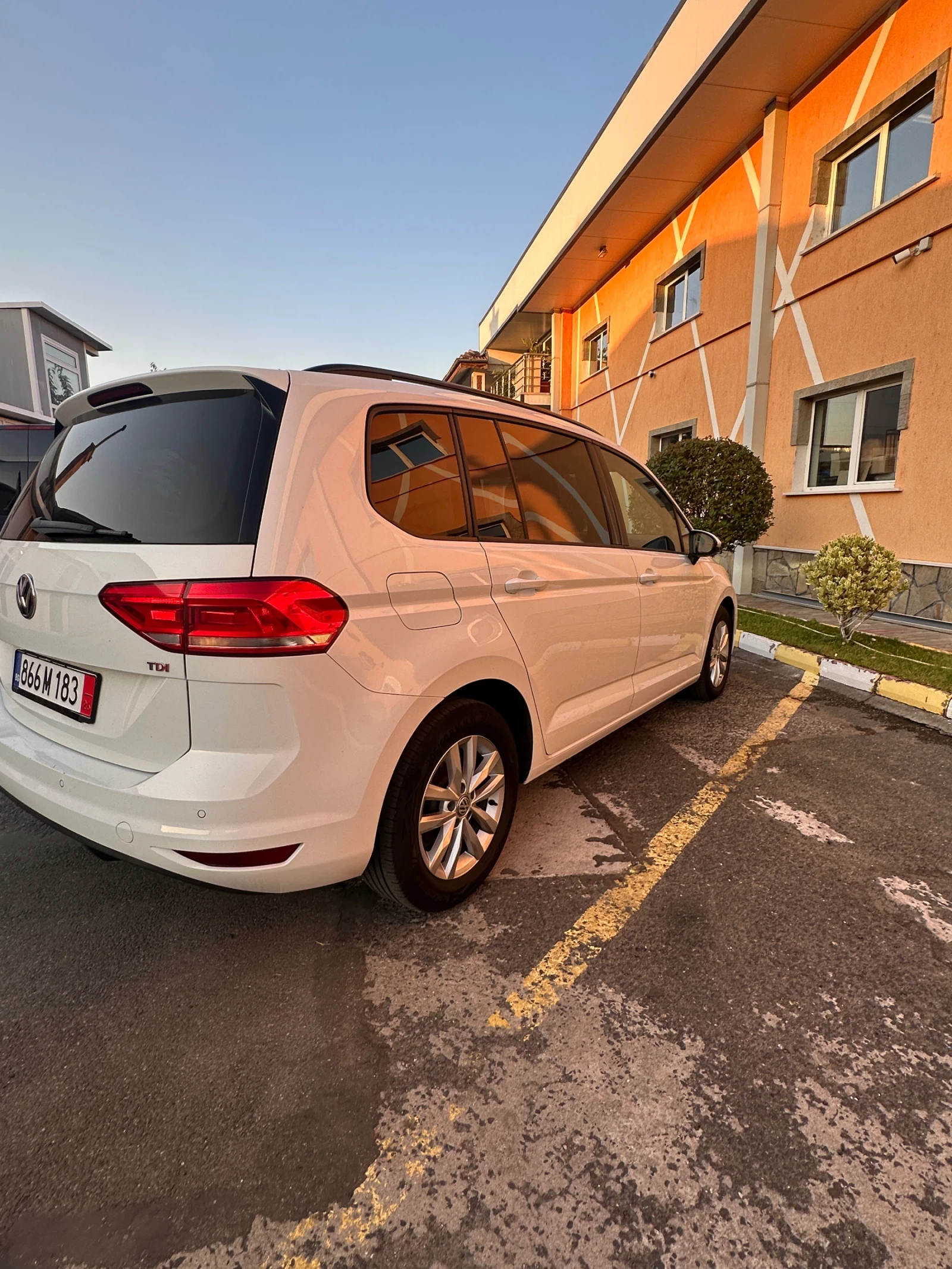 VW Touran 1.6TDI | Mobile.bg � ����������� 7