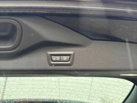 BMW X7 * xDrive40i * CARFAX * ПАНО * 360 * ДИС * HEAD UP, снимка 11