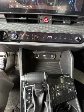 Kia Sportage 2.0 CRDI- OЧАКВАН ВНОС, снимка 7