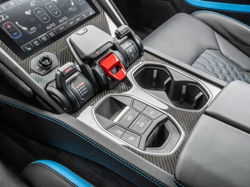 Lamborghini Urus PERFORMANTE AKRAPOVIC CARBON B&O CERAMIC HEAD UP, снимка 16 - Автомобили и джипове - 51508577