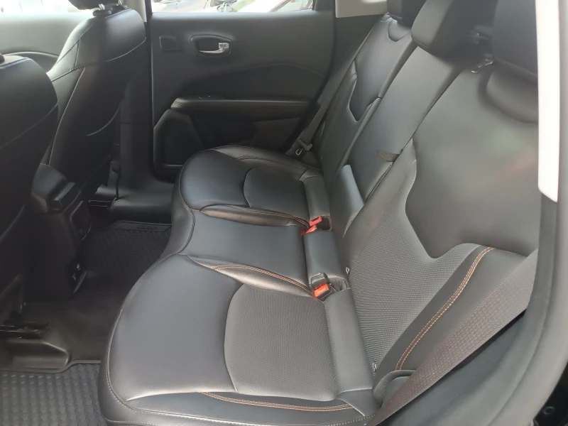 Jeep Compass 1.4/170ps/4x4-LIMITED, снимка 15 - Автомобили и джипове - 51606149
