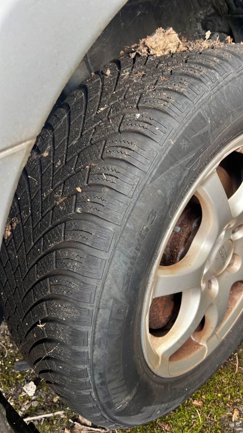 Mitsubishi Outlander Бензин газ, снимка 3 - Автомобили и джипове - 52114924