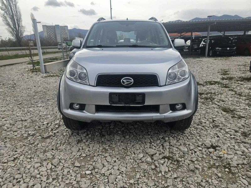 Daihatsu Terios 1.5* фабрична газ * , снимка 2 - Автомобили и джипове - 52455046