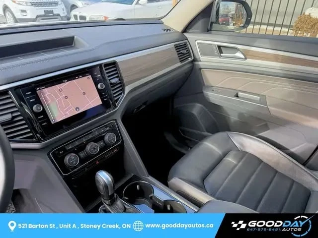 VW Atlas / Highline V6 / AWD 4MOTION / ПАНОРАМА / CARFAX, снимка 11 - Автомобили и джипове - 53285433