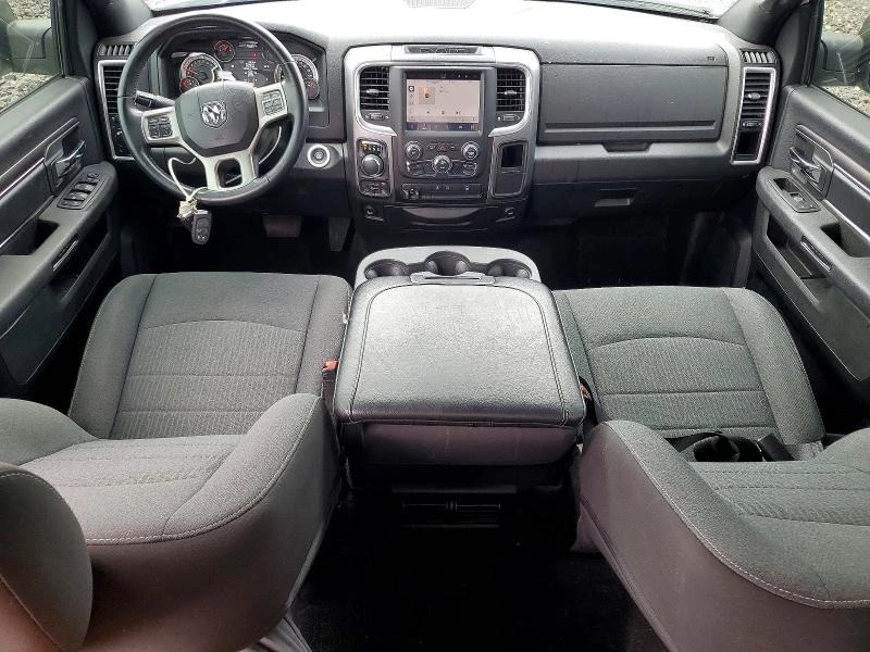 Dodge RAM 1500, снимка 8 - Автомобили и джипове - 54666809