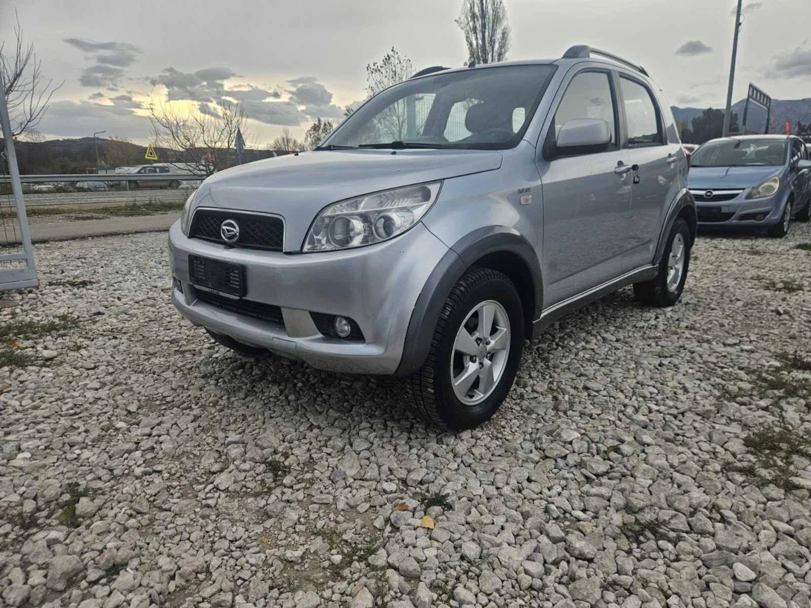 Daihatsu Terios 1.5* фабрична газ * , снимка 1